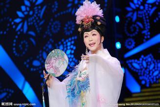 东北二人转爆料娱乐圈的人叫什么,娱乐圈爆料达人是谁？